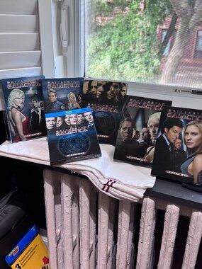 🚀✨ BATTLESTAR GALACTICA: The Complete Series DVD Collection ✨🚀  So say we all!
